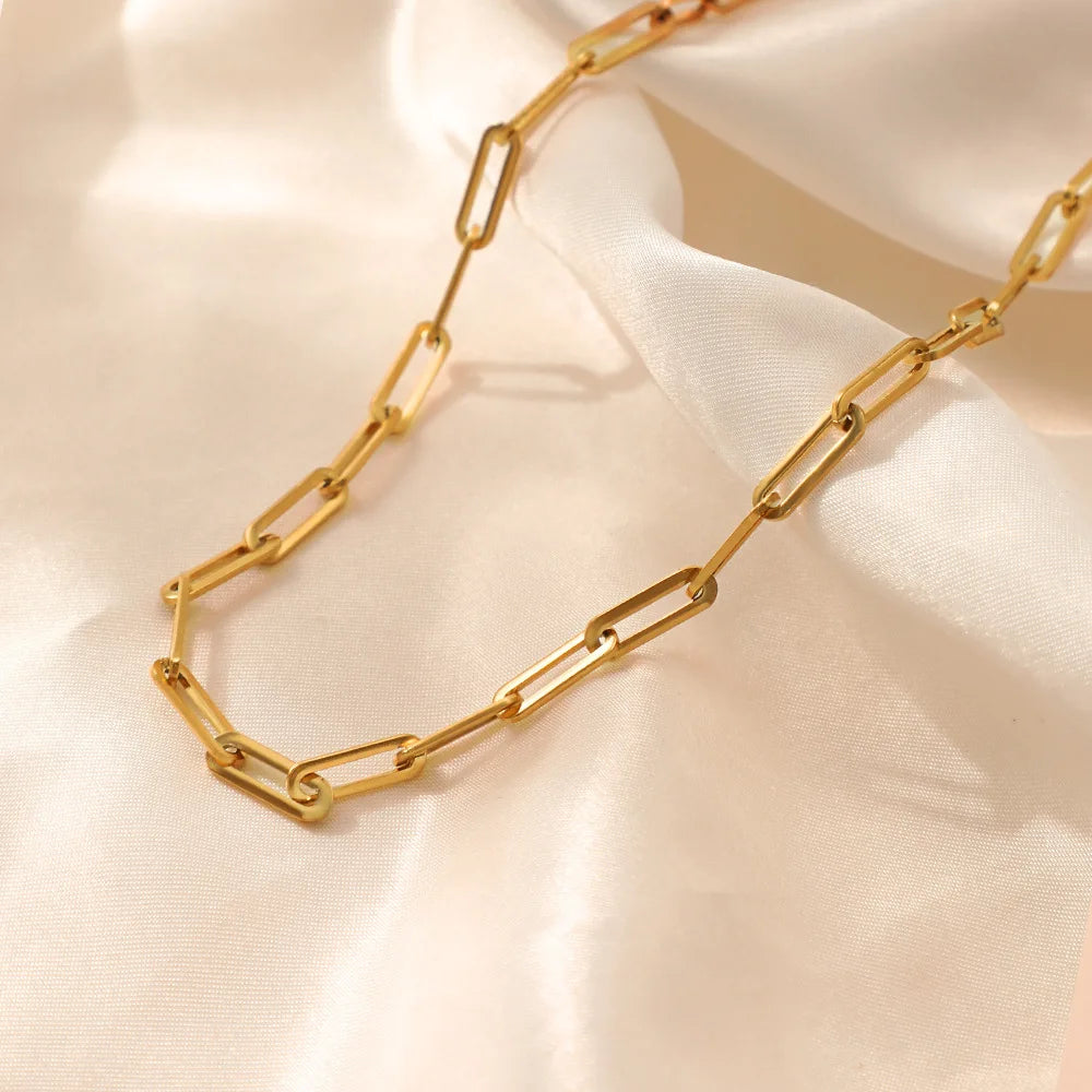 PAPERCLIP NECKLACE