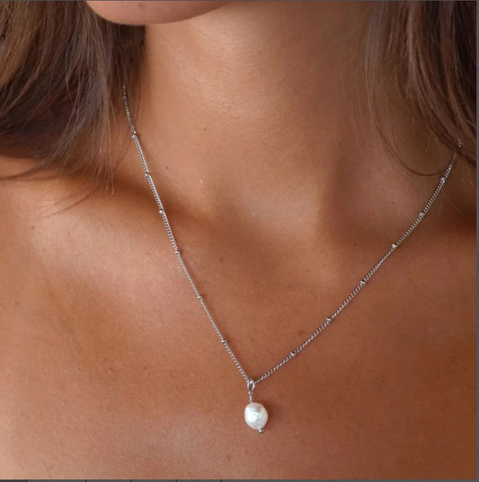 Baroque Pearl Pendant