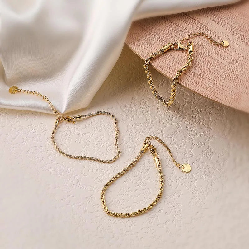 AMORE ROPE CHAIN BRACELET